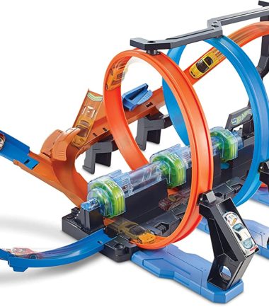 Hot Wheels Corkscrew High Speed Loop Crash Track Launch Set with One Vehicle NEW 